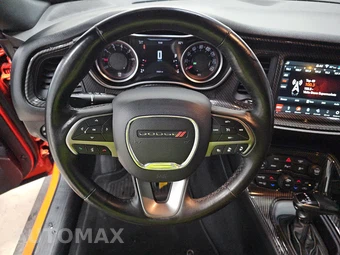 2019 Dodge Challenger SXT – miniatura 10
