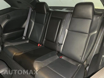 2019 Dodge Challenger SXT – miniatura 13