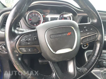 2019 Dodge Challenger SXT – miniatura 10