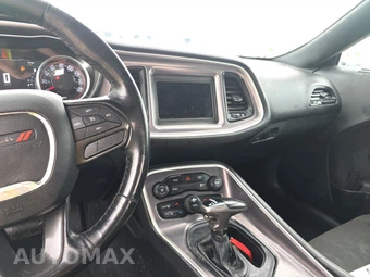 2019 Dodge Challenger SXT – miniatura 11