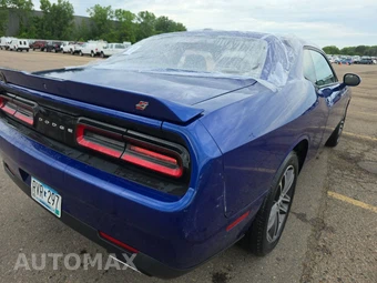 2019 Dodge Challenger SXT – miniatura 4