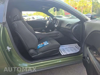 2019 Dodge Challenger SXT – miniatura 15