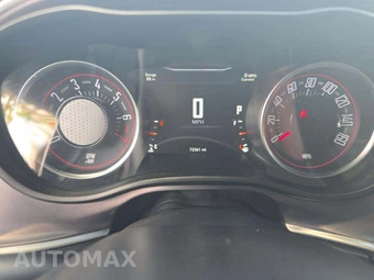 2019 Dodge Challenger SXT – miniatura 6