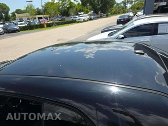 2019 Dodge Challenger SXT - miniatura 12