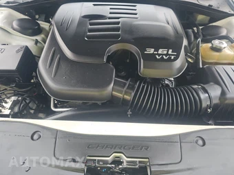 2019 Dodge Charger GT – miniatura 15