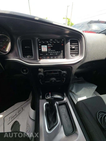 2019 Dodge Charger GT – miniatura 10