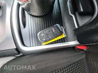 2019 Dodge Charger GT – miniatura 8