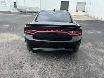 2019 Dodge Charger R/T - miniatura 6