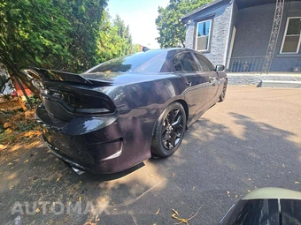 2019 Dodge Charger R/T – miniatura 3