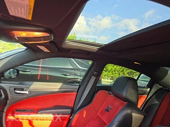 2019 Dodge Charger Scat Pack - miniatura 17