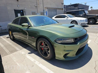 2019 Dodge Charger Scat Pack - miniatura 3