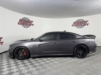 2019 Dodge Charger Scat Pack - miniatura 4