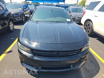 2019 Dodge Charger SXT - miniatura 2
