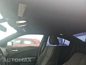 2019 Dodge Charger SXT – miniatura 17