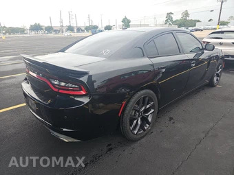 2019 Dodge Charger SXT – miniatura 4