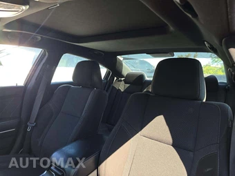 2019 Dodge Charger SXT – miniatura 11