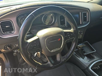 2019 Dodge Charger SXT – miniatura 10