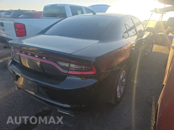2019 Dodge Charger SXT – miniatura 4