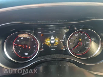 2019 Dodge Charger SXT - miniatura 12