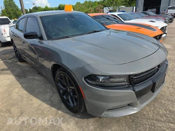 2019 Dodge Charger SXT - miniatura 3