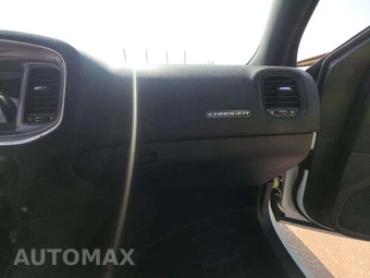 2019 Dodge Charger SXT – miniatura 16