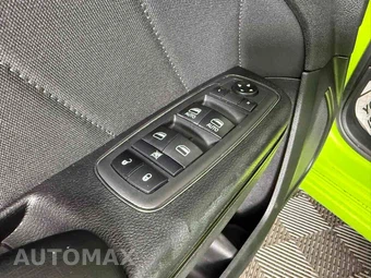 2019 Dodge Charger SXT - miniatura 18