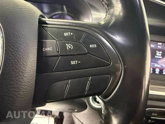 2019 Dodge Charger SXT - miniatura 29