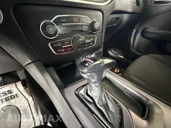 2019 Dodge Charger SXT - miniatura 33