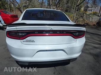 2019 Dodge Charger SXT – miniatura 5