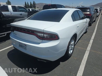 2019 Dodge Charger SXT – miniatura 4