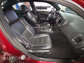 2019 Dodge Charger SXT – miniatura 18