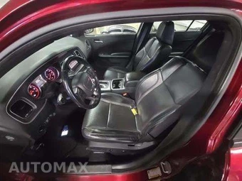 2019 Dodge Charger SXT – miniatura 6