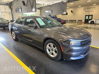 2019 Dodge Charger SXT – miniatura 3