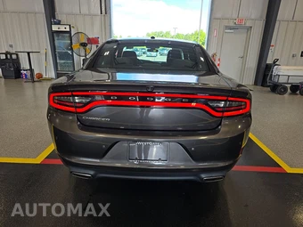 2019 Dodge Charger SXT – miniatura 5