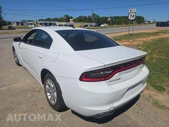 2019 Dodge Charger SXT - miniatura 2