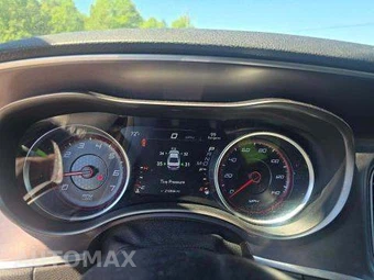 2019 Dodge Charger SXT - miniatura 9