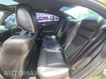 2019 Dodge Charger SXT – miniatura 10
