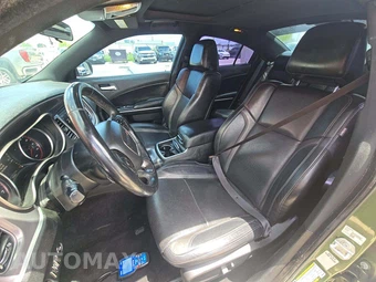 2019 Dodge Charger SXT – miniatura 7