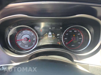 2019 Dodge Charger SXT – miniatura 8