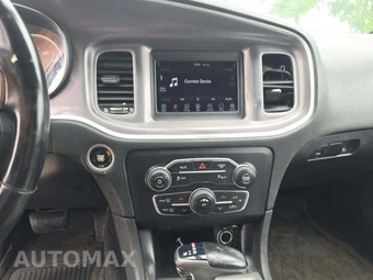2019 Dodge Charger SXT - miniatura 7