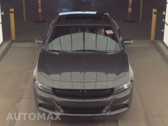 2019 Dodge Charger SXT – miniatura 2