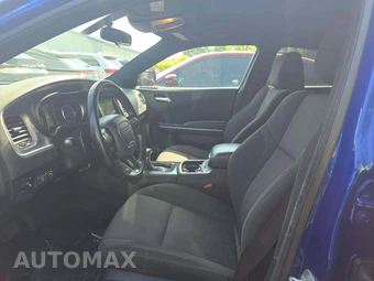 2019 Dodge Charger SXT – miniatura 6