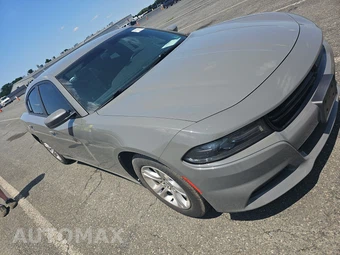2019 Dodge Charger SXT – miniatura 3