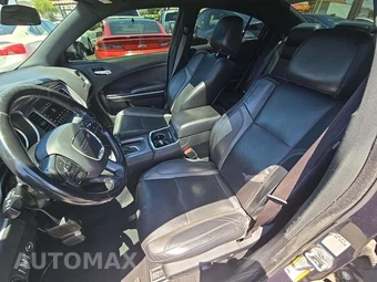2019 Dodge Charger SXT – miniatura 6