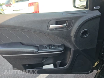 2019 Dodge Charger SXT – miniatura 15