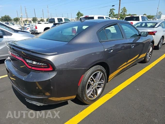 2019 Dodge Charger SXT - miniatura 4