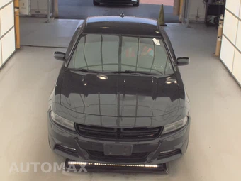 2019 Dodge Charger SXT – miniatura 2
