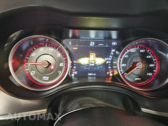 2019 Dodge Charger SXT – miniatura 12