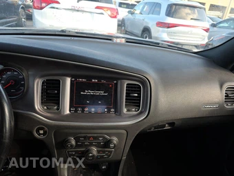2019 Dodge Charger SXT – miniatura 17