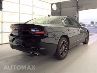 2019 Dodge Charger SXT – miniatura 5